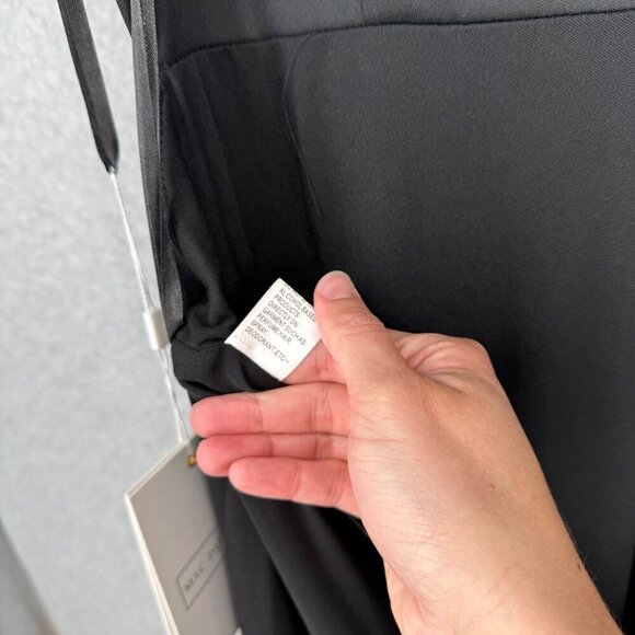 Mac Duggal Jersey V-Neck Cutout Gown Dress Size 20W Black Formal Dress Chic NEW - Picture 10 of 16